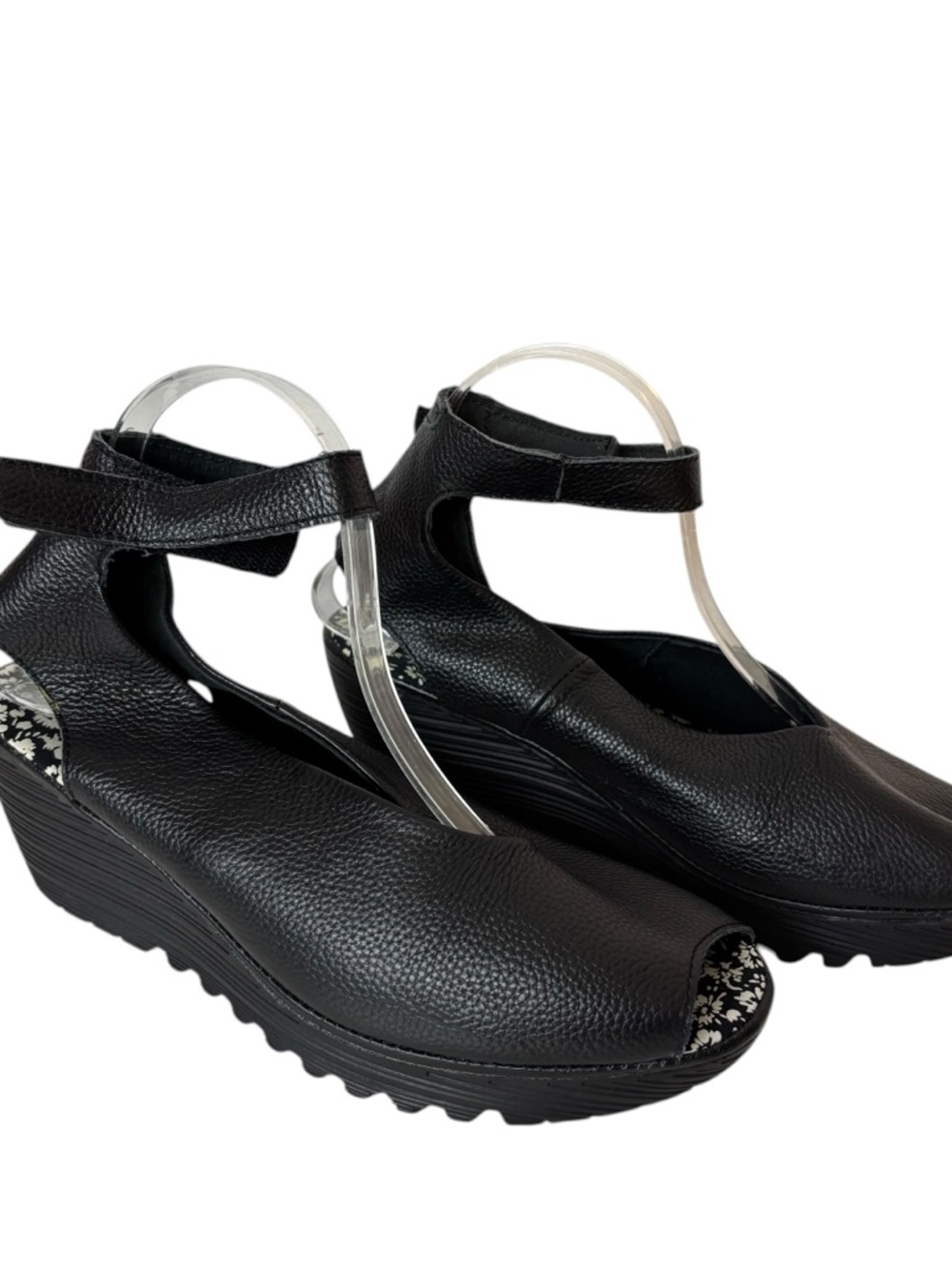 Bernie Mev Mely casual wedge heels black leather sandals US 10-10.5 EU 41